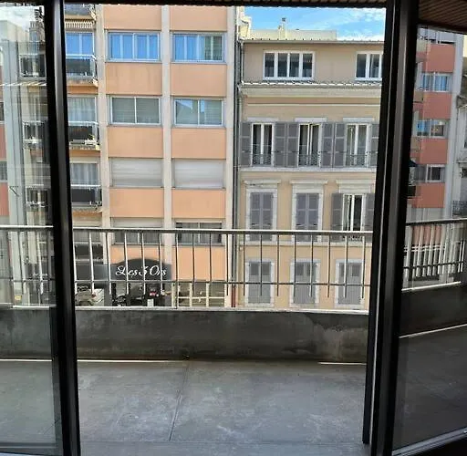 Appt De Standing Centre