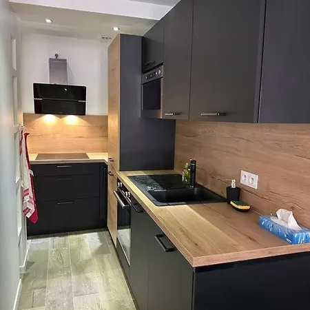 Appt De Standing Centre