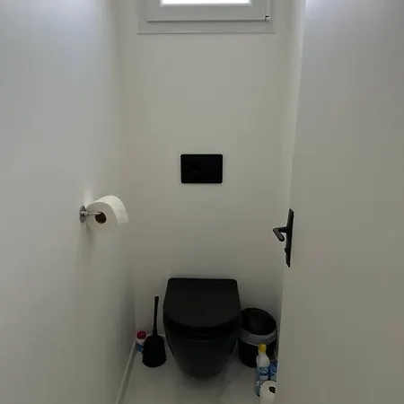 Appt De Standing Centre شقة *