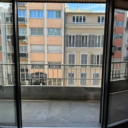 Appt De Standing Centre